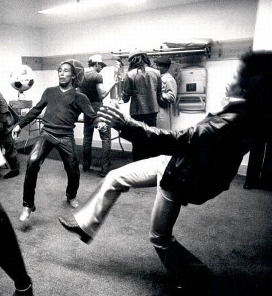 Rare Photographs of Celebrities. Part 19