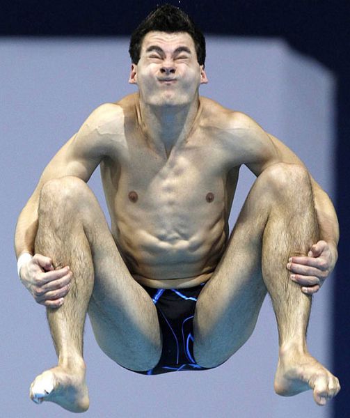 [imagetag] Divers’ Funny Mid Air Contorted Faces