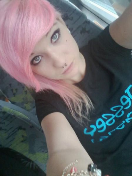 Cute Emo Girls 48 Pics Picture 3