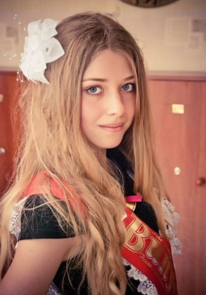 The Cutest 2012 Russian Graduates