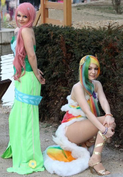 Time to See Some Hot Cosplay Girls. Part 2