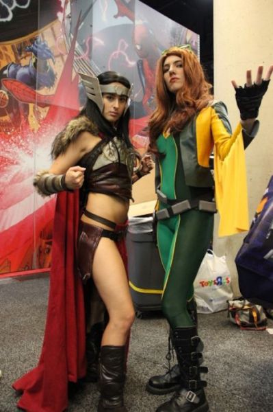 Сomic-Con 2012 Cosplayer Girls