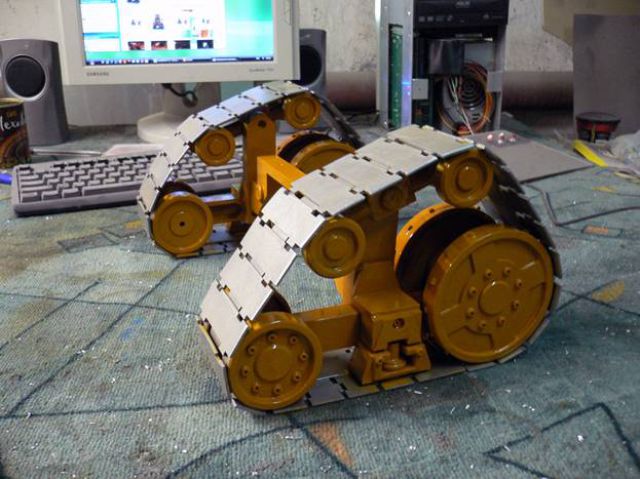 Amazing WALL-E Computer Case