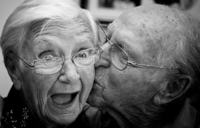 Old Couples in Love Are So Cute