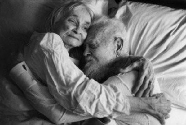 Old Couples in Love Are So Cute