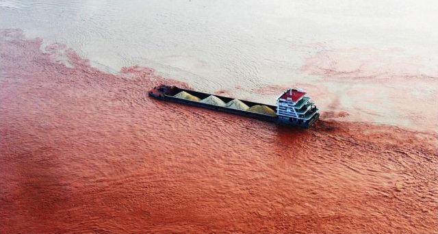 Yangtze River Turned Red