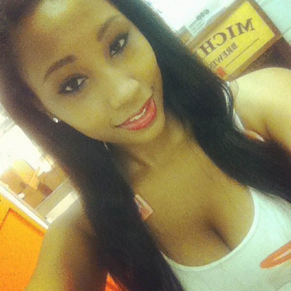 Instagram Pictures of Hooters Chicks Instagram Pictures of Hooters Chicks
