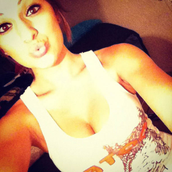 Instagram Pictures of Hooters Chicks Instagram Pictures of Hooters Chicks