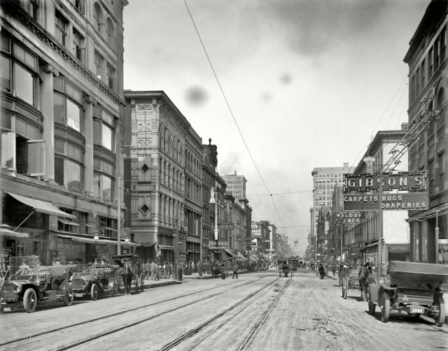 American Cities in the Early 20th Century