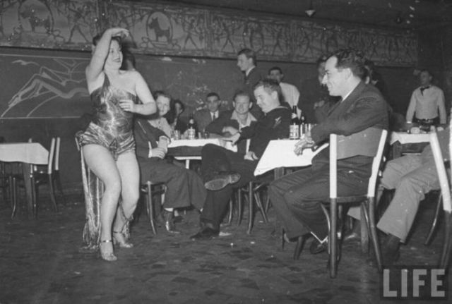 Strippers are, Literally, a Thing of the Past!