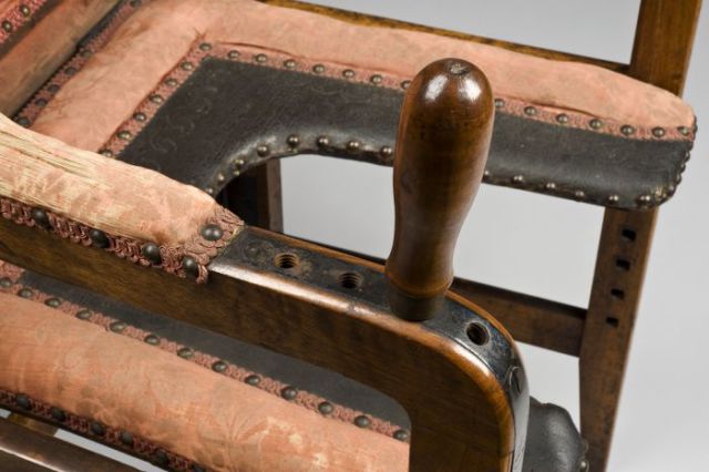 Ancient Birthing Chairs Helped Women During Childbirth