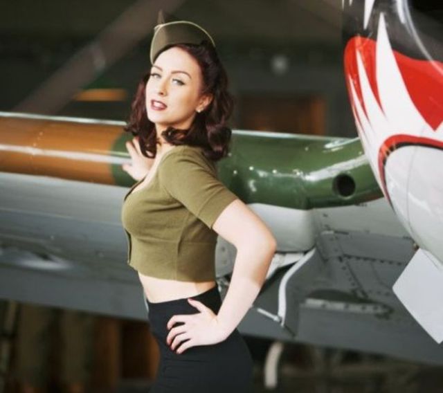 What’s Not to Love about These Pretty Pin Up Girls