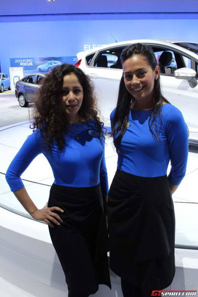 The Lovely Ladies of the LA Auto Show