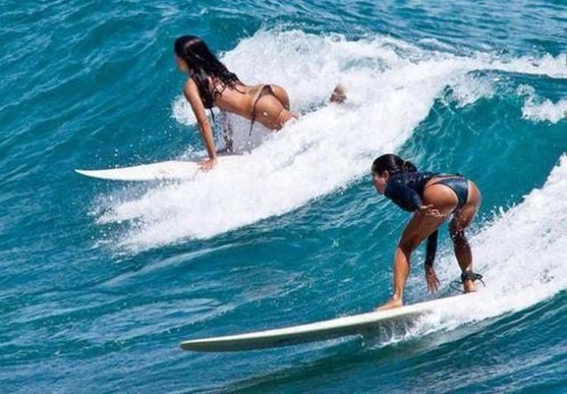 Wet ‘n Wild Surfer Chicks