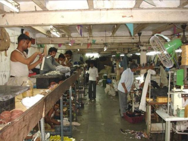 How Expensive, Branded Shoes are Made in India