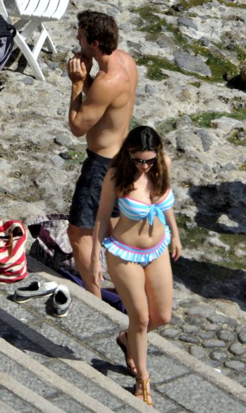 Celebrities Look Much Different in Real Life vs. Magazines
