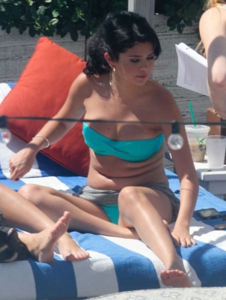 Celebrities Look Much Different in Real Life vs. Magazines