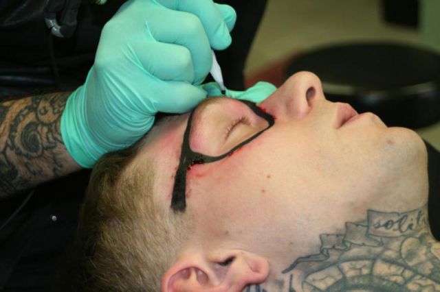 Crazy Tattooing Extremists