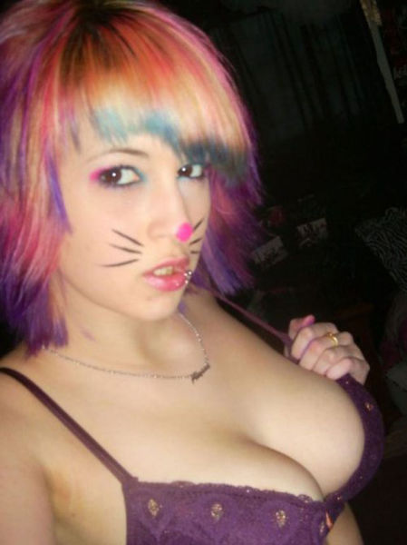 The Sometimes Scary But Still Cute Emo Girls 60 Pics