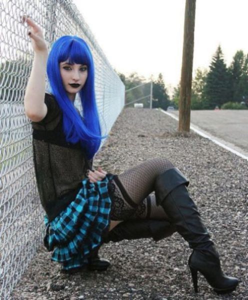 The Sometimes Scary but Still Cute Emo Girls