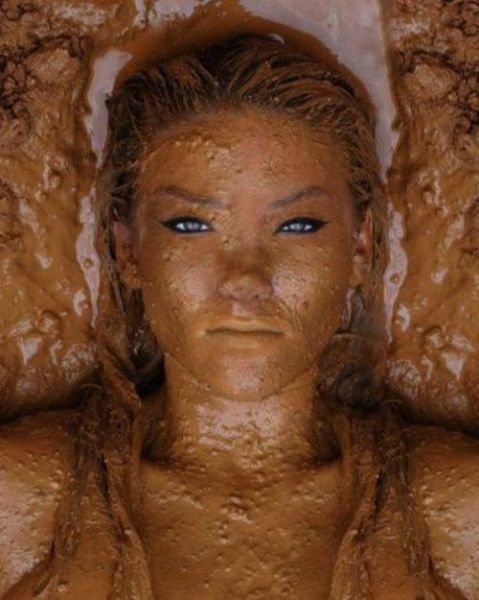 Girls Getting Filthy for Fun