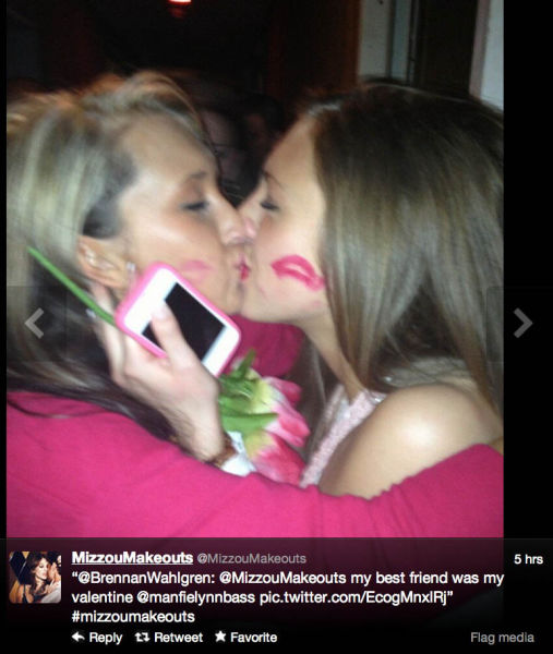 Twitter’s Top College Make-Outs Pics