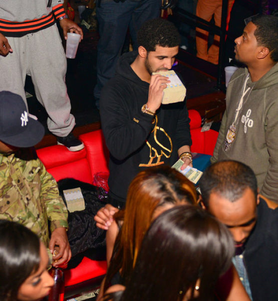 It Rains Money When Drake Visits a Strip Club
