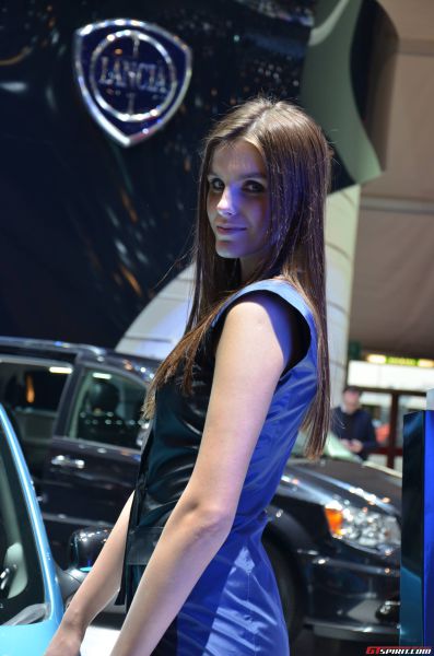 The Attractive Ladies of the Geneva Motor Show 2013