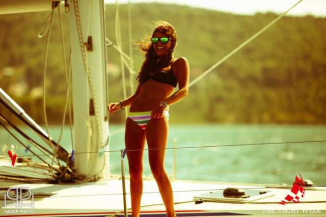 The Best Part Of Yacht Week Is The Bikini Babes Pics Izismile