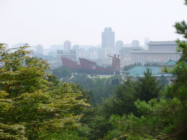 Tourist Photos Document a Journey around North Korea
