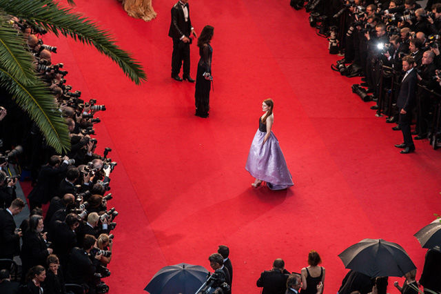 Julianne Moore’s Runaway Toes at Cannes