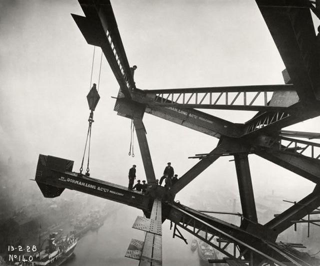 Old Photos of Famous Structures and Monuments Being Built