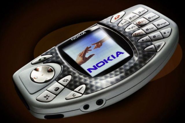 A 30 Year History of Nokia Phones