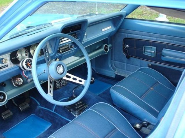 Awesome Interiors of Great Cars