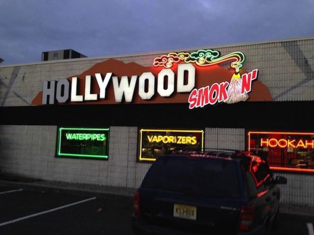 A Look At Old Video Stores Today 11 Pics Izismile