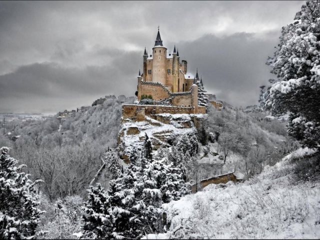 Cities, Towns and Places That Are Actually Better in Winter