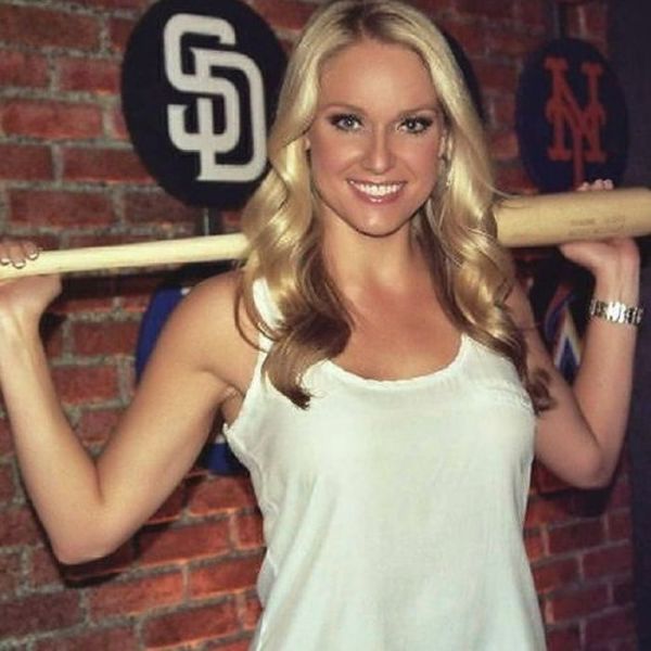 Tvs Hottest Female Sportscasters 49 Pics 3325