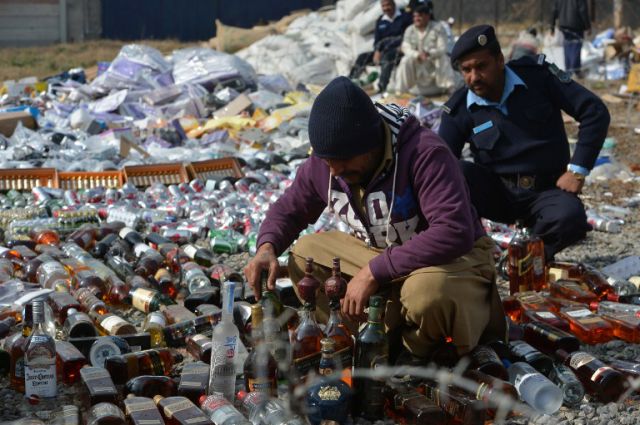 What Customs Does with Confiscated Goods in Pakistan