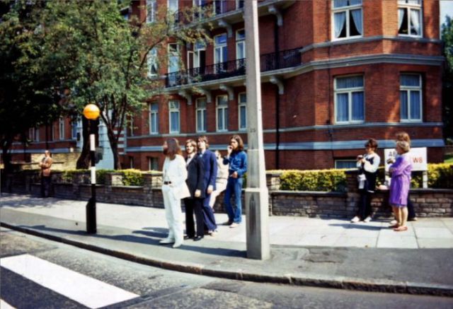 how_the_iconic_beetles_abbey_road_album_