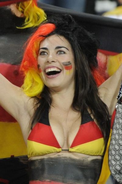 Hot Girls Spotted In The 2010 World Cup Stands 50 Pics