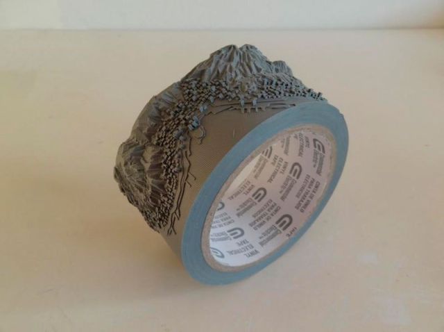 clever_tricks_that_use_duct_tape_640_15.