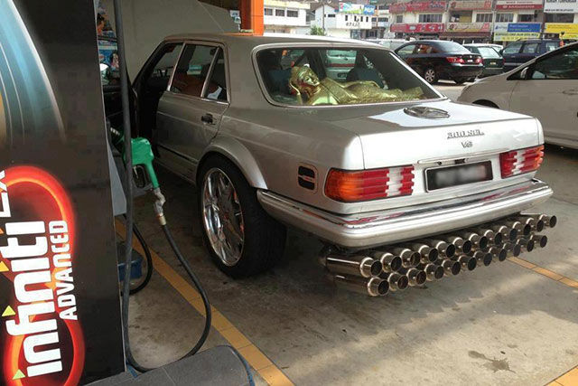 bad_car_modifications_that_are_just_stup