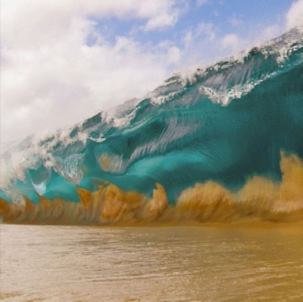 Spectacular Photos Taken inside Gigantic Waves