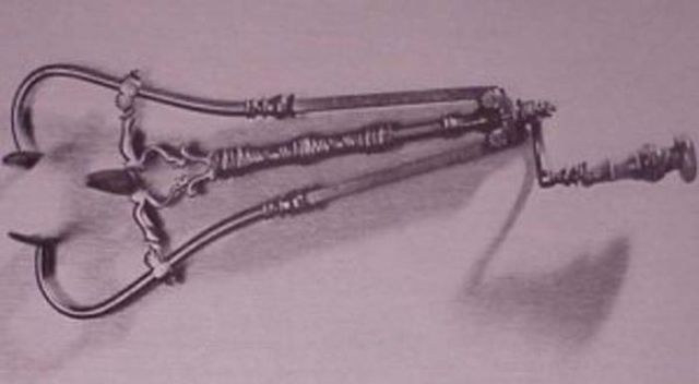 Vintage Surgical Tools That Are Pretty Damn Scary