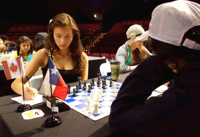 This Girl Might Be The Sexiest Chess Player In The World 9 Pics 