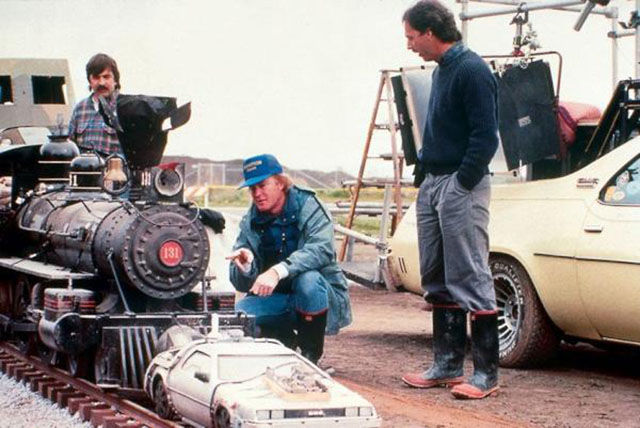 Candid Backstage Photos on the Set of Well-known Films