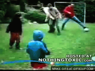 hilarious_gifs_of_balls_hitting_people_in_the_face_25.gif