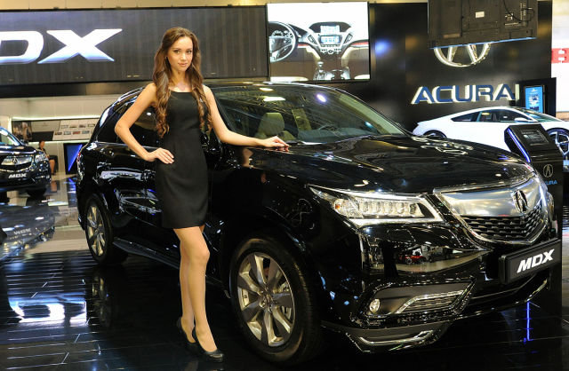 Moscow’s International Automobile Salon Had Lots of Eye-candy for the Men