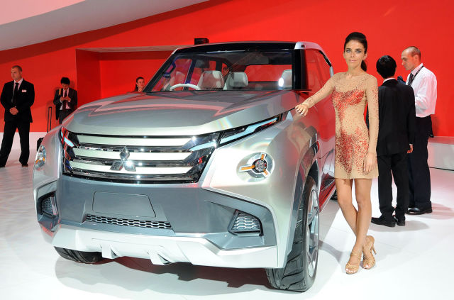Moscow’s International Automobile Salon Had Lots of Eye-candy for the Men