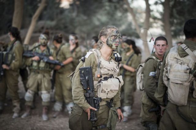 the_real_women_serving_in_the_israeli_ar